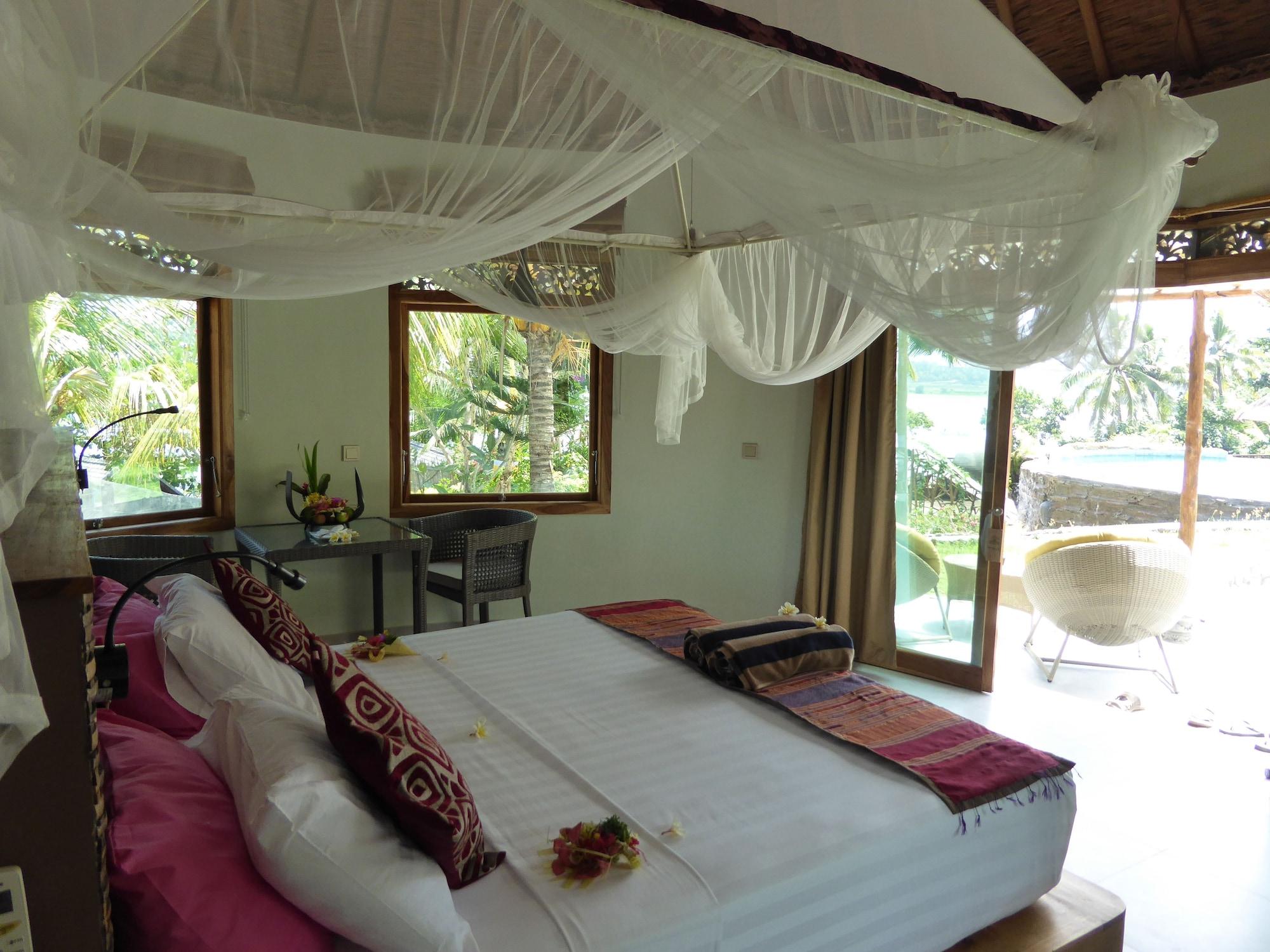Puri Dajuma Beach Eco-Resort & Spa Pulukan Exteriör bild